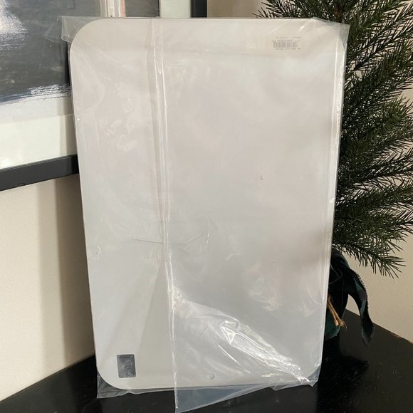 Official NHL - Arizona Coyotes - Plastic Sign 11" x 17" - Reserved Parking - Picture 2 of 5